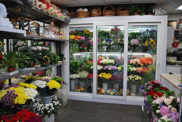 интернет-магазин цветов Cvetochnik.com